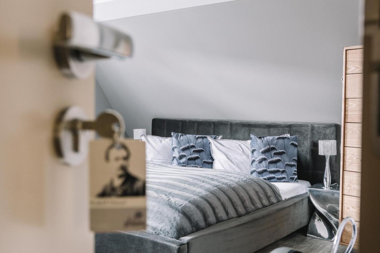 Boutique Hotel Pfauen Schorndorf  Eksteriør billede